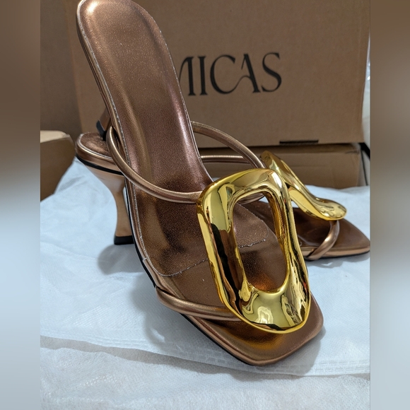Micas Metallic Square Toe Heels - Picture 11 of 14